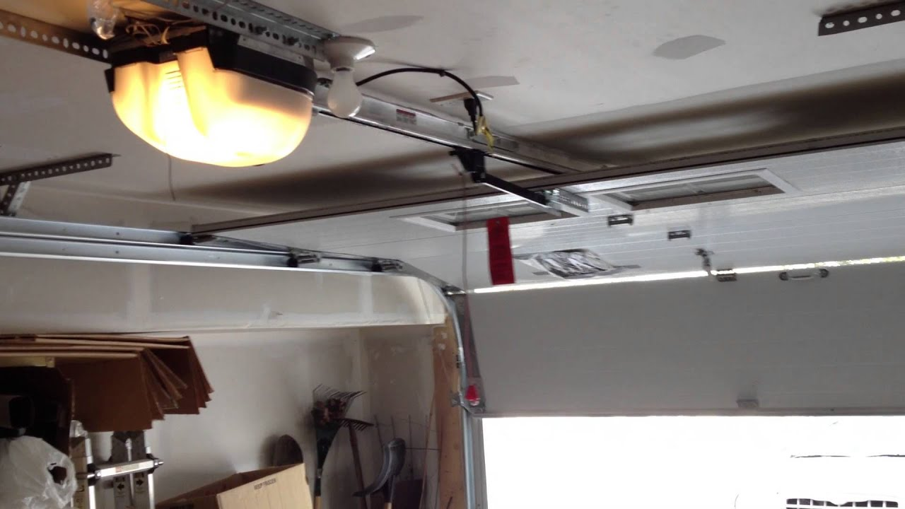 Chain Drive and Screw Drive Opener Options in Kyle, TX